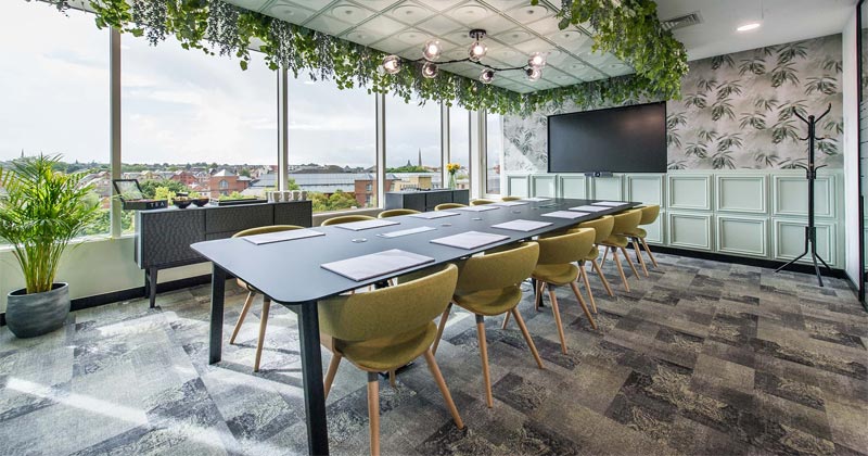 10مدل برتر میز کنفرانس برای دفاتر مدرن